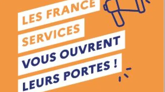 Affiche orange et bleu avec un haut-parleur pour annoncer les journées portes ouvertes