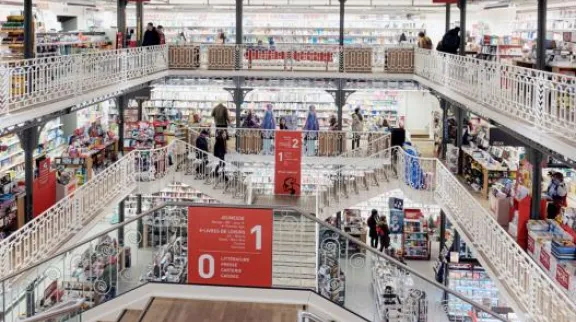 La librairie le Furet du Nord renaît en centre-ville